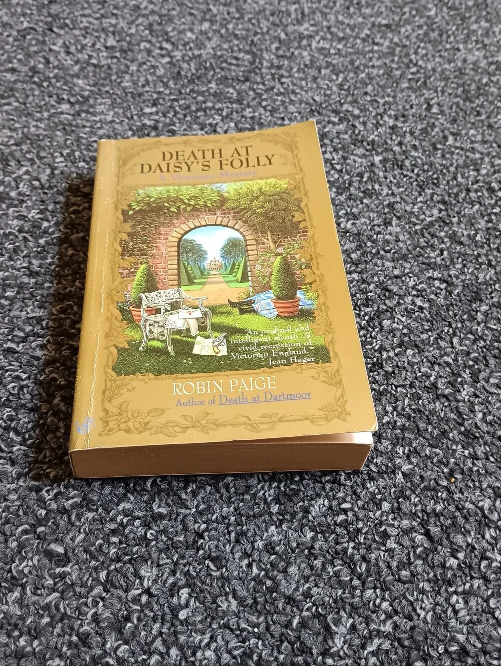 Historical Cozy Fall Victorian Mystery Paperback Novel 1997 Book By Robin Paige